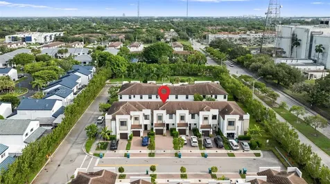 403 NE 212th Street Miami FL 33179