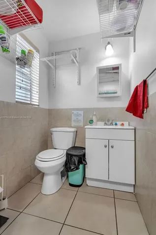 7147 SW 8th Street Miami FL 33144