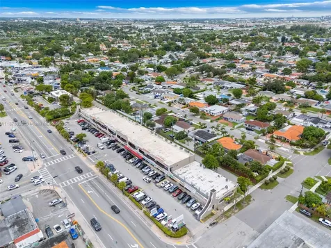 7147 SW 8th Street Miami FL 33144
