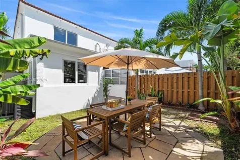 642 86th Street Miami Beach FL 33141