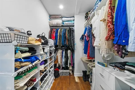 642 86th Street Miami Beach FL 33141