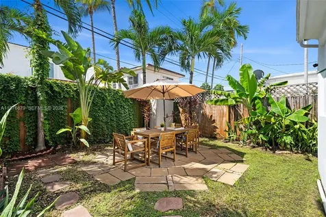642 86th Street Miami Beach FL 33141