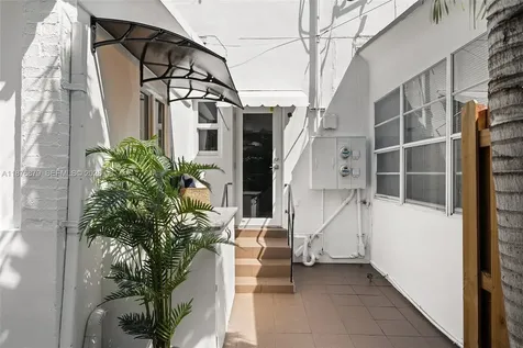 642 86th Street Miami Beach FL 33141