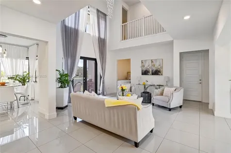 10470 S Lago Vista Circle Parkland FL 33076