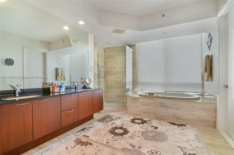 15811 Collins Avenue Sunny Isles Beach FL 33160