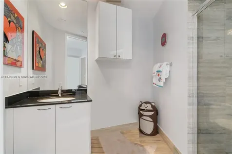15811 Collins Avenue Sunny Isles Beach FL 33160