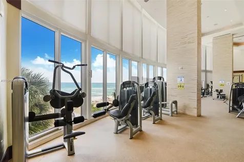 15811 Collins Avenue Sunny Isles Beach FL 33160