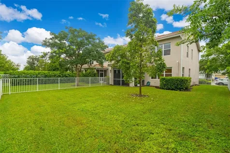 4754 Eucalyptus Drive Hollywood FL 33021