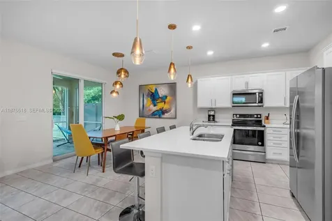 4754 Eucalyptus Drive Hollywood FL 33021