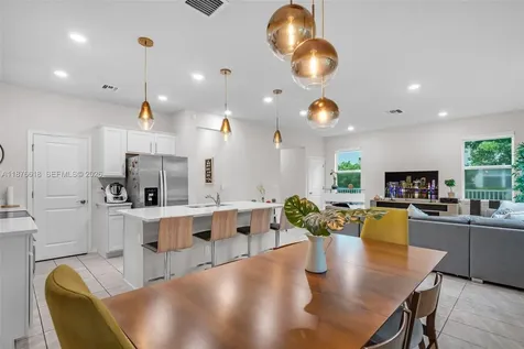 4754 Eucalyptus Drive Hollywood FL 33021