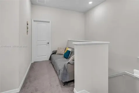 4754 Eucalyptus Drive Hollywood FL 33021