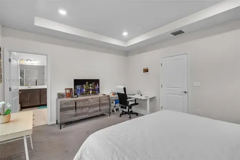 4754 Eucalyptus Drive Hollywood FL 33021