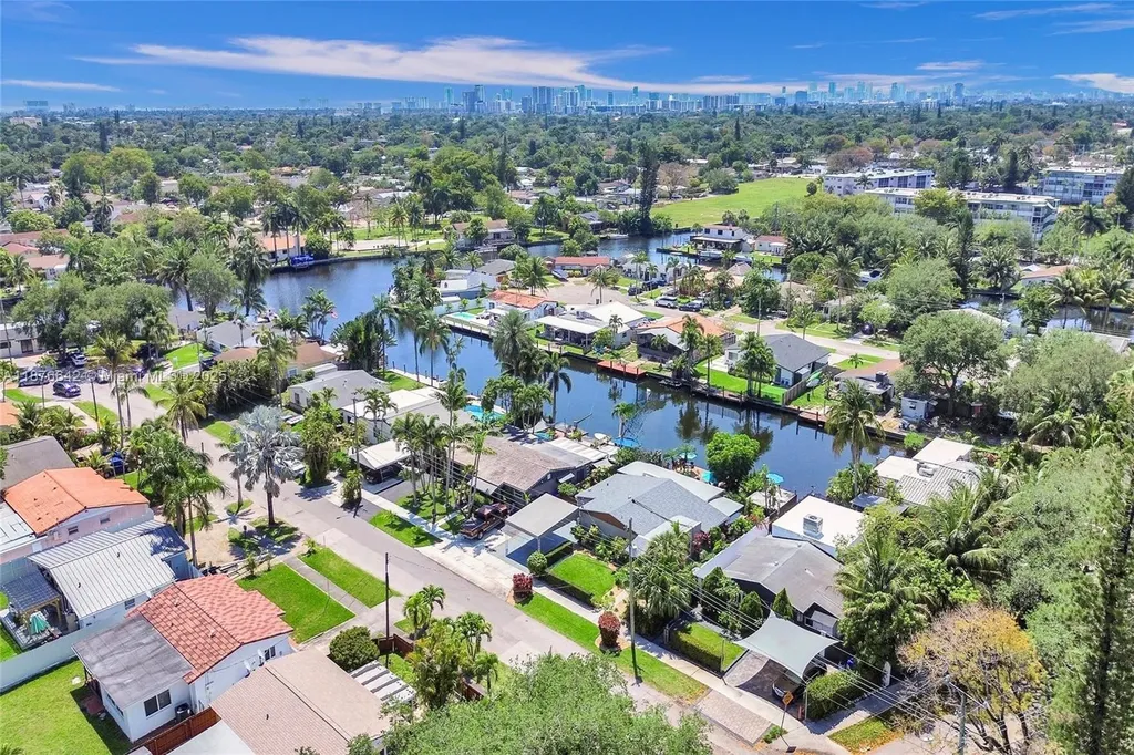 2713 Coolidge Street Hollywood FL 33020