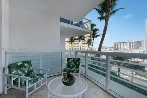 3801 Collins Avenue Miami Beach FL 33140