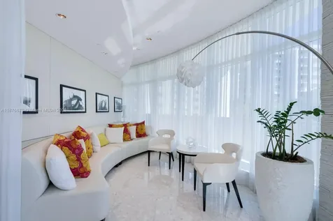 3801 Collins Avenue Miami Beach FL 33140