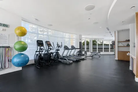 3801 Collins Avenue Miami Beach FL 33140
