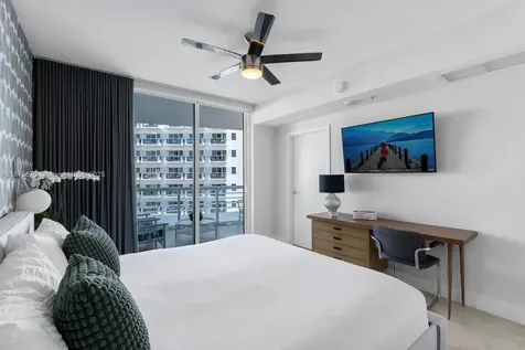 3801 Collins Avenue Miami Beach FL 33140