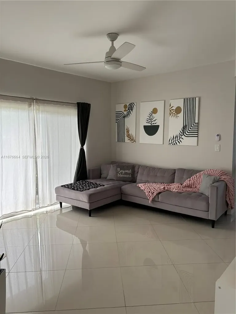 1851 NW 96th Terrace Pembroke Pines FL 33024