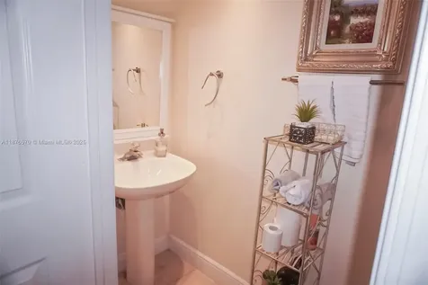 6864 Sugarloaf Key Street Lake Worth FL 33467