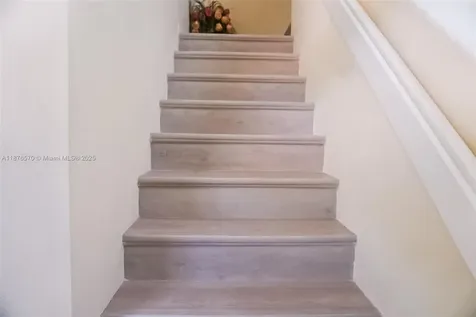 6864 Sugarloaf Key Street Lake Worth FL 33467