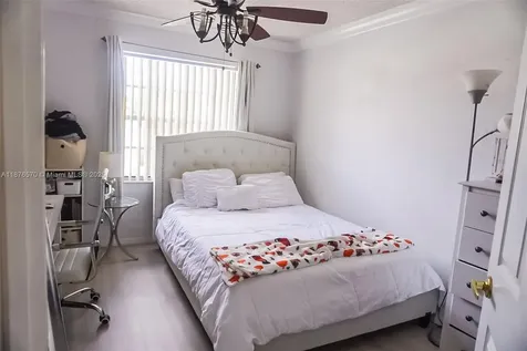 6864 Sugarloaf Key Street Lake Worth FL 33467