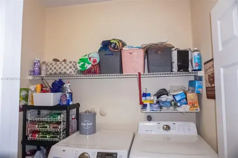 6864 Sugarloaf Key Street Lake Worth FL 33467