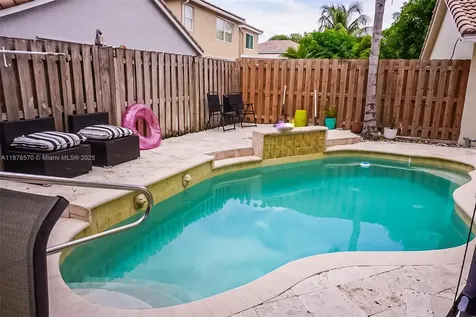 6864 Sugarloaf Key Street Lake Worth FL 33467