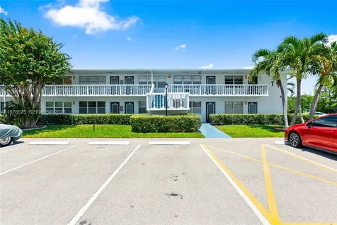 431 Markham T Deerfield Beach FL 33442
