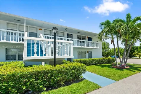 431 Markham T Deerfield Beach FL 33442