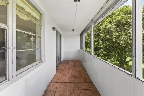 431 Markham T Deerfield Beach FL 33442