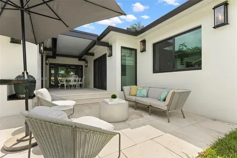10560 NE 2nd Court Miami Shores FL 33138