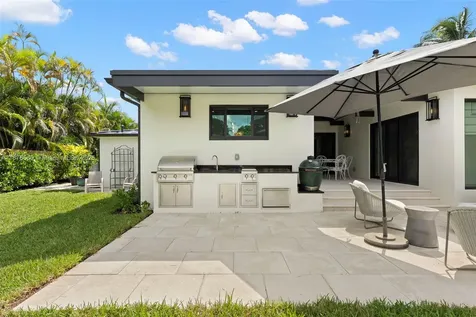 10560 NE 2nd Court Miami Shores FL 33138