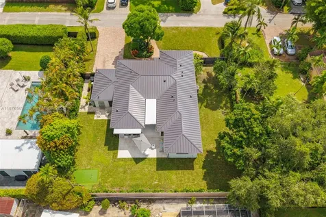 10560 NE 2nd Court Miami Shores FL 33138