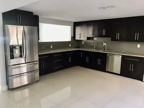 20381 NE 30th Avenue Aventura FL 33180