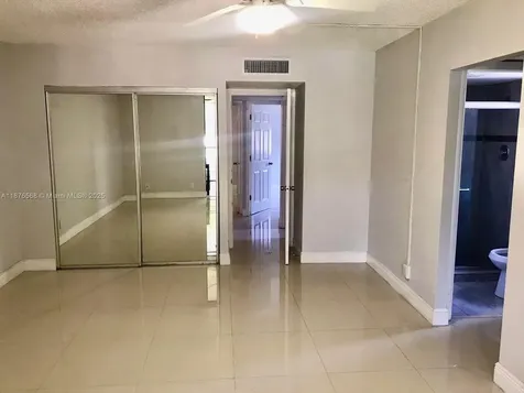 20381 NE 30th Avenue Aventura FL 33180