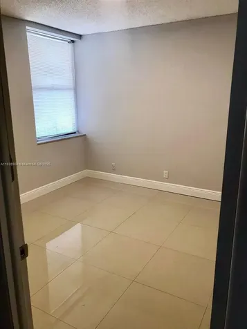 20381 NE 30th Avenue Aventura FL 33180