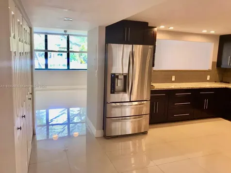 20381 NE 30th Avenue Aventura FL 33180