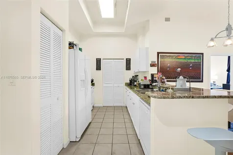 19501 W Country Club Drive Aventura FL 33180