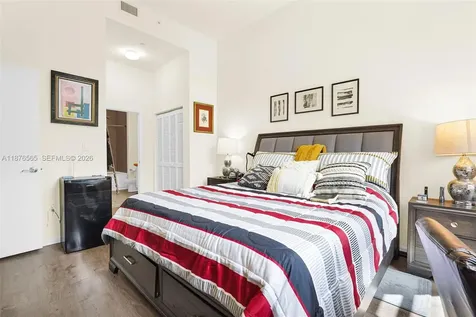 19501 W Country Club Drive Aventura FL 33180
