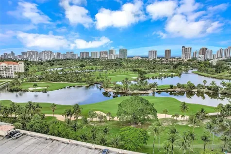 19501 W Country Club Drive Aventura FL 33180