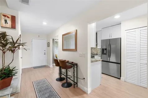 9286 Vista Del Lago Boca Raton FL 33428