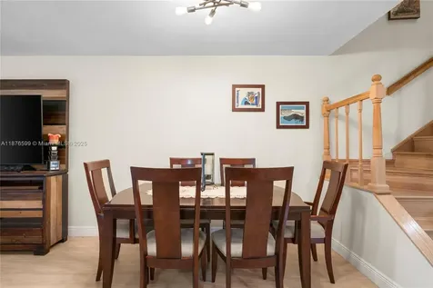 9286 Vista Del Lago Boca Raton FL 33428