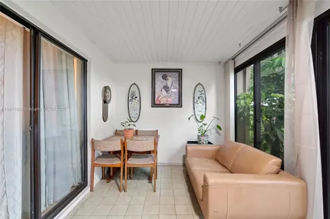 9286 Vista Del Lago Boca Raton FL 33428