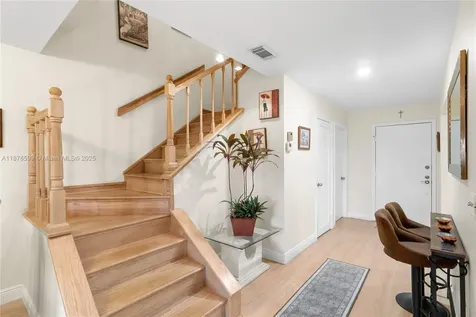 9286 Vista Del Lago Boca Raton FL 33428