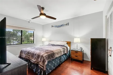 9286 Vista Del Lago Boca Raton FL 33428