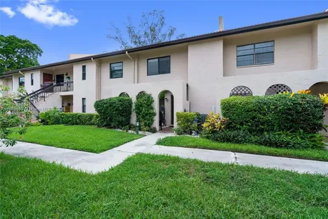 9286 Vista Del Lago Boca Raton FL 33428