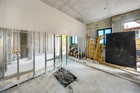 1254 SW 2nd Street Miami FL 33135