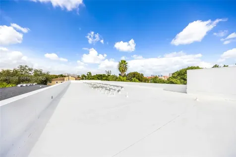 1254 SW 2nd Street Miami FL 33135