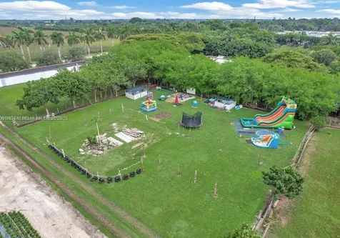 17480 SW 232nd Street Miami FL 33170