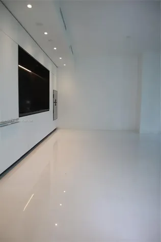 300 Biscayne Boulevard Way Miami FL 33131